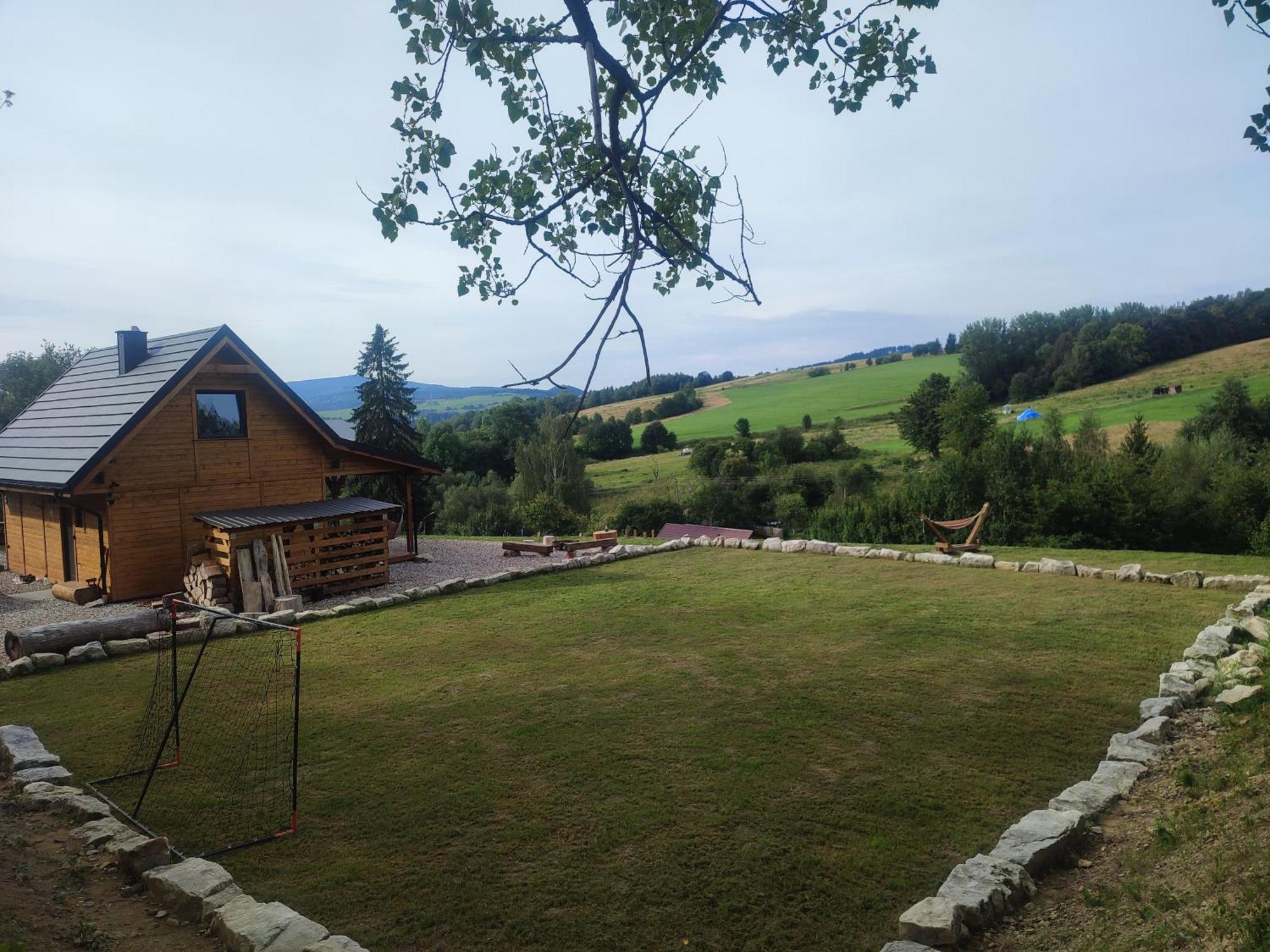 Dzika Polana Chalet *